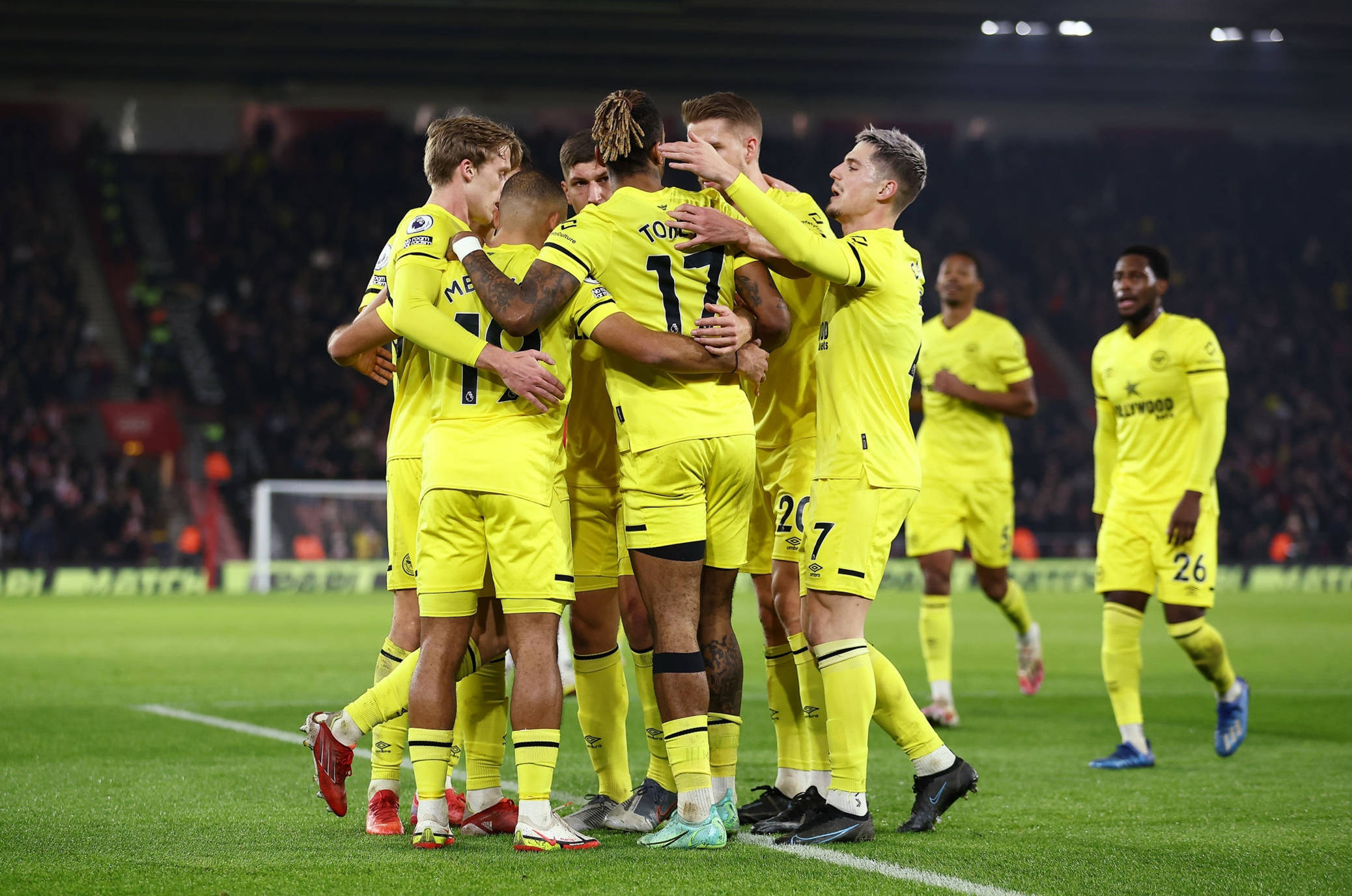 大部分球员 大部分球员